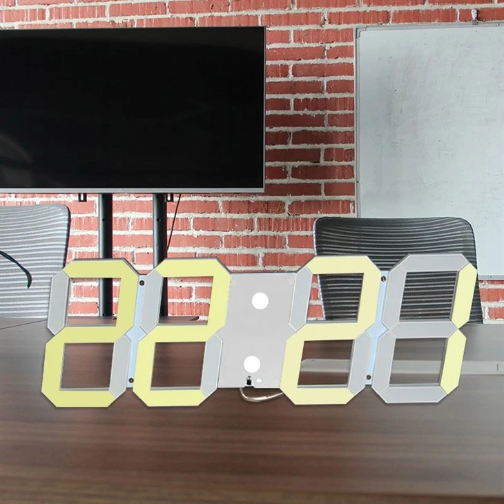 yellow-3D-clock