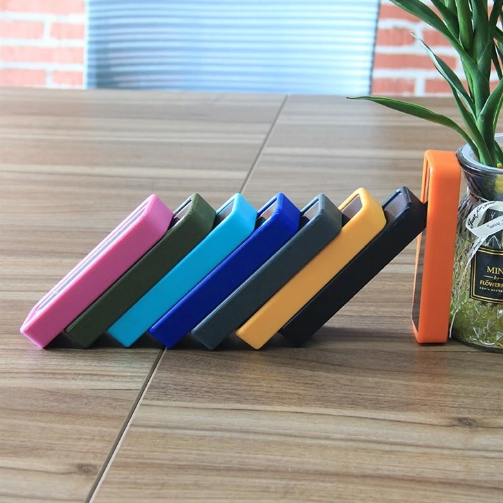 color gym clock